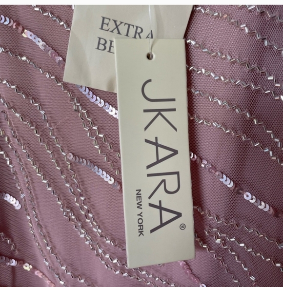 Elegant Blush Women's Dress **FLAW** - Picture 2 of 11